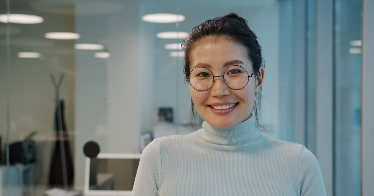 Se présenter en entretien : la méthode du pitch de 90 secondes qui accroche